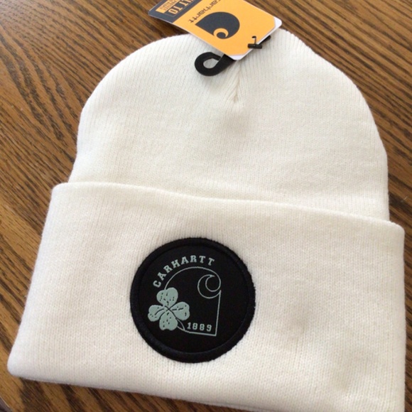 Carhartt Knit Shamrock Patch Beanie in Cream Combo OS NWT - Picture 3 of 4